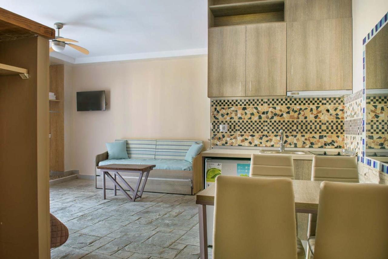 3D Iliadis Suites Jeriszósz Kültér fotó