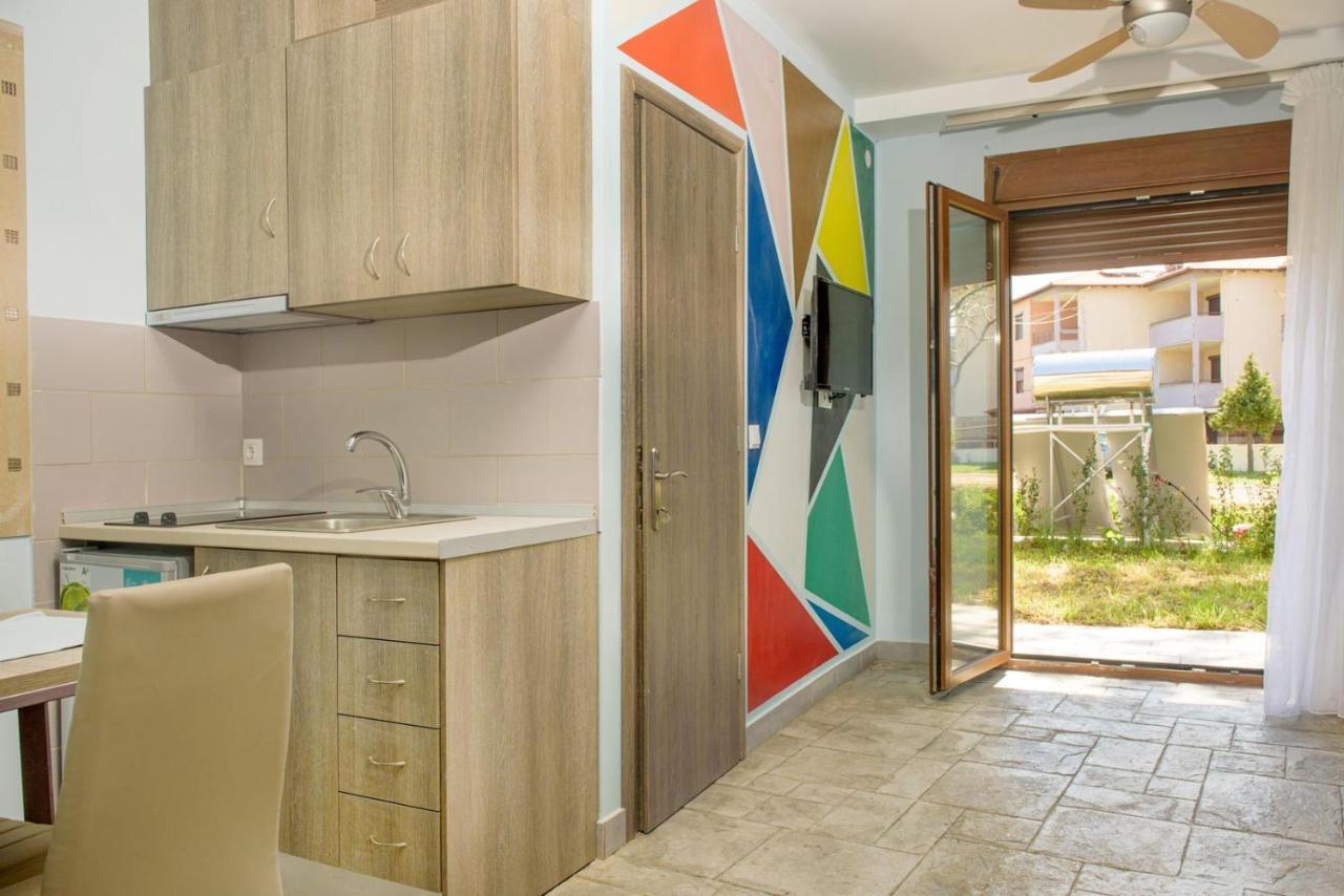 3D Iliadis Suites Jeriszósz Kültér fotó