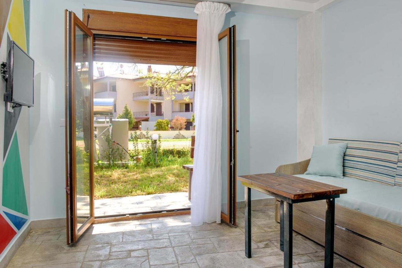 3D Iliadis Suites Jeriszósz Kültér fotó